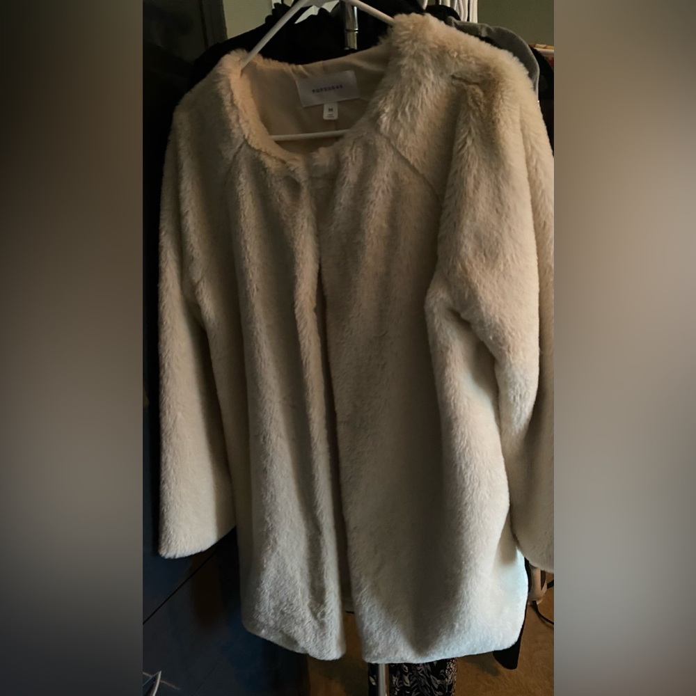 Fur coat (not real)